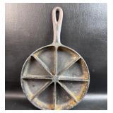 Cast Iton Cornbread Skillet