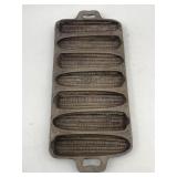 VINTAGE WAGNER WARE CAST-IRON CORN STICK PAN
