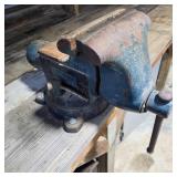 Blue 8' Swiveling 1780 Vise