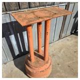 Heavy Industrial Pedestal Stand