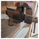 Wilton 5' Swivel Vise