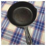 Unmarked '5A' 8' Cast Iron Skillet