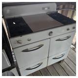 Vintage Columbus Stove Co. Gas Stove