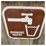 Small Metal Drinking Water Sign
