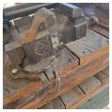 Prentiss Bulldog 522 3' Swivel Vise