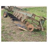 John Deere 546 5-Bottom Plow