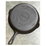 Griswold Cast Iron Skillet 9 Large Block Logo
