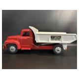 Buddy L Hydraulic Heavy Hauling Dumper Truck ,  ,