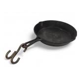 Cast Iron Skillet W Hanger Hook