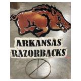 ARKANSAS RAZORBACKS METAL ART SIGN ON STAND
