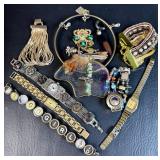 Bracelets w/ Watches Watches untested