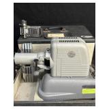 VINTAGE VIEWLEX V-25 FAN COOLED PROJECTOR IN