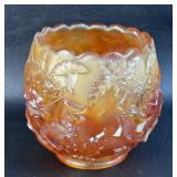 Dugan ï¿½Wreath of Rosesï¿½ small carnival glass