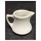 SMALL POTTERY SISCOWARE CREAMER