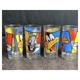 SET OF 4 VINTAGE LOONEY TUNES TUMBLERS 1994 W/