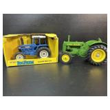 2 ERTL Die Cast Tractors : John Deere & Ford