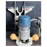 BOSCH HAND HELD ROUTER W/ GUIDE