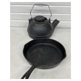 WAGNERï¿½S CAST IRON 10 IN. SKILLET W/ CAST-IRON