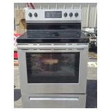 Frigidaire Flat-Top Range / Oven