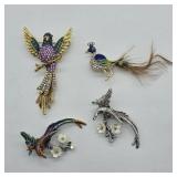 MODERN BIRD GLASS STONE BROOCHS