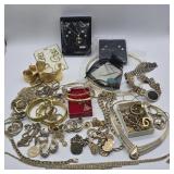 GOLD TONE JEWELRY