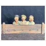 VINTAGE WOOD CARVED FIGURES HANGING KEY RING
