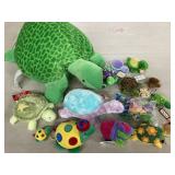 BOX LOT STUFFED TURTLES MOST NOS