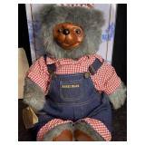 NOS VINTAGE RAIKES BEARS HUCKLE BEAR 1985