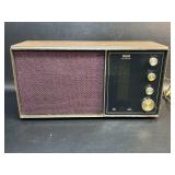 Vintage RCA RZC270W Wood Grain Radio Japan Powers
