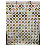 BEAUTIFUL HAND PIECED & HAND QUILTED VARIATION OF