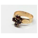 10k Gold & Garnet Ring