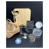 Romance Music Box Memory, Fish Board w/ Spreader,