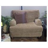 Oversized Modern Paisley Chair w/ Pillow