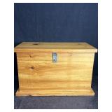 WOOD DOVETAILED BOX STORAGE CHEST