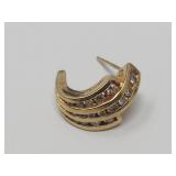 14k Gold & Diamond Earring 2.2g