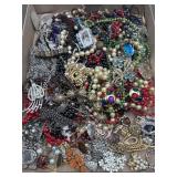 5lbs Costume Jewelry Missing Stones, Broken, Solo