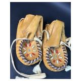 VTG Baby Moccasins