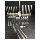 OVER 25 PCS.ONIEDA, ROGERS & OTHER SILVER PLATE