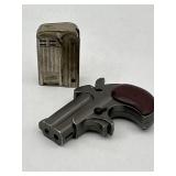 VINTAGE ART DECO REGENS SQUEEZE LIGHTER &
