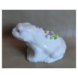Vtg Fenton "Violets in the Snow" Milk Glass Frog
