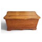 Vtg Pine Chest Blanket Chest