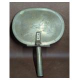 Vintage Engraved Silent Butler/Crumb Catcher with