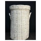 WHITE WICKER LAUNDRY BASKET