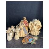 CORN HUSK DOLLS JESUS, MARY & JOESPH W/ ANGELS &