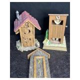 OUTHOUSE DECOR & MUSIC BOX