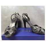 Stuart Weitzman Turnabout Old Gold Cracked 7.5