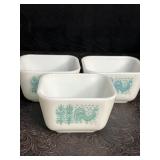 3 VINTAGE PYREX TURQUOISE AMISH BUTTERPRINT