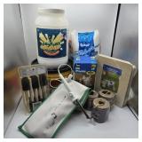 CRAFTING, CORNER IRON, WOID FRAMES, PLASTER OF
