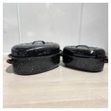 2 Enamel Roasters