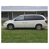 2006 Chrysler Town & Country Minivan
